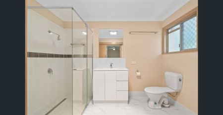 3/50 Rutland Street, Coorparoo, Qld 4151 - Photo 3