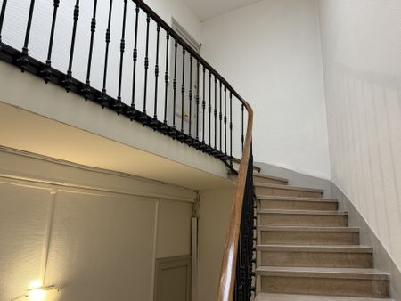 Location Appartement 2 pièces 30m² BORDEAUX 33000 - Photo 5