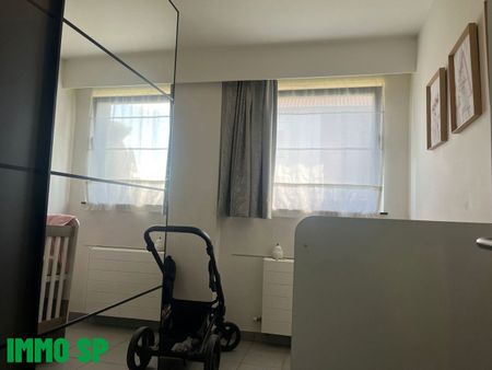 Appartement met 3 slaapkamers gelegen nabij het station - Photo 4