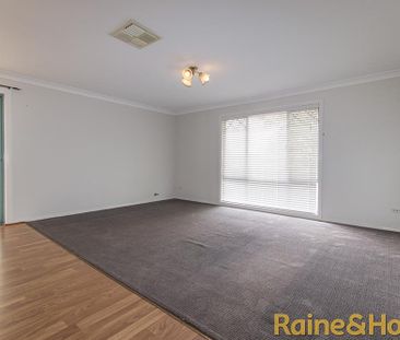 East Dubbo - Photo 2