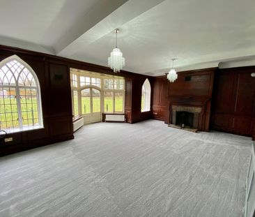 4 bedroom character property to rent - Photo 3