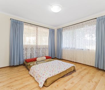 9 Doulton Drive, Trott Park SA 5158 - House For Rent | Domain - Photo 6