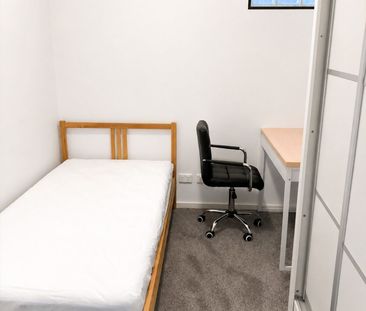 Furnished 2 Bedroom Apartment in the Heart of Melbourne CBD - Photo 3
