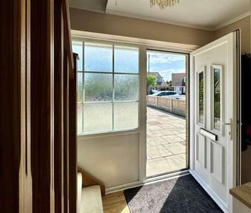 Abbots Close, Formby, Liverpool, L37 - Photo 3