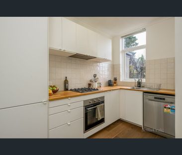 111/26 Oakover Road, Preston, Vic 3072 - Photo 5