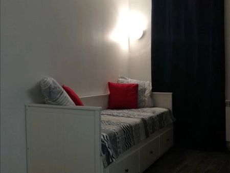 Location Studio 1 pièces 18 m2 à Saint-Quentin - Photo 2