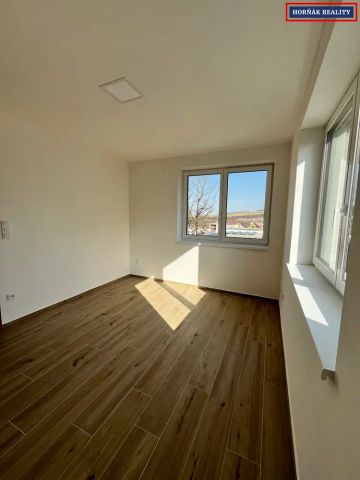 Pronájem bytu 4+kk 108 m - Photo 4