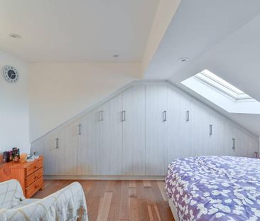 6 bedroom end of terrace house to rent - Photo 2