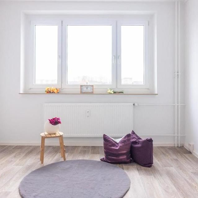 Lichterfüllte 3-Raum-Wohnung mit Weitblick - Photo 1