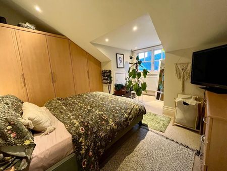 Moorland Road, Cardiff, Splott - Photo 3