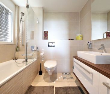 Belle villa jumelle de 5.5 pièces avec vue imprenable sur le lac Lé... - Foto 5