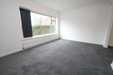3 bedroom detached house to rent - Photo 3