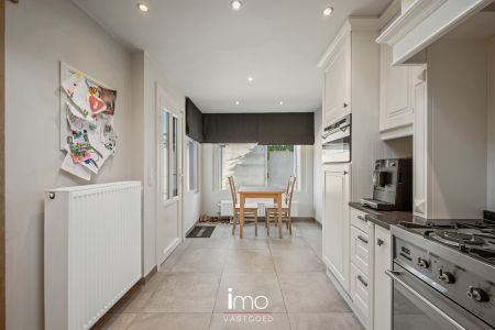 Instapklare woning vlakbij het centrum van Heist/ Hallaar. - Photo 5