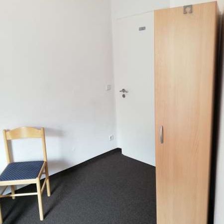 Klein aber fein! Möbliertes WG-Zimmer nahe der Spree für Azubis + Studenten! - Photo 3