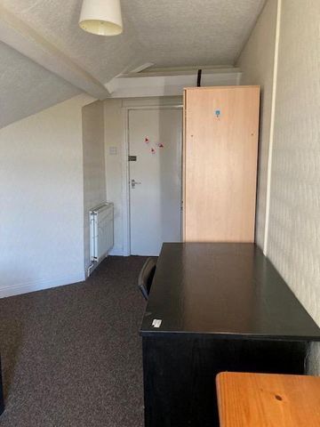 5 bedroom apartment to rent - Photo 5