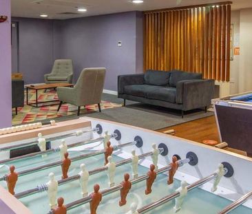 Studio to rent - Photo 2