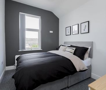 1 bedroom in a house share to rent - Photo 5