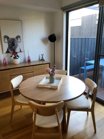 West Footscray - Photo 5