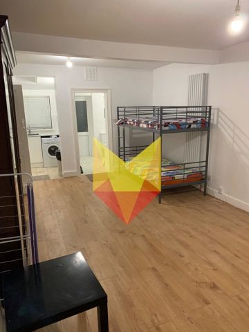 1 Bed Flat, Windsor Road, E7 - Photo 3