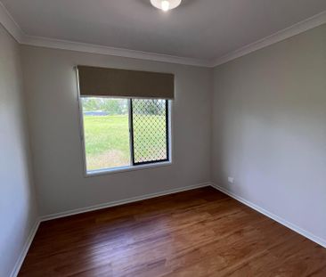 BRAND NEW 3-BEDROOM, 2-BATHROOM HOME - Photo 4