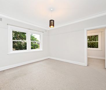 Recently Refurbished Apartment - Photo 1