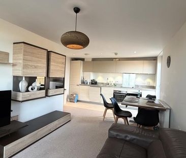 2 bedroom flat to rent - Photo 3