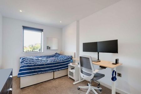 2 bedroom flat to rent - Photo 3