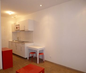 Furnished studio / Studio Meublé - Photo 1