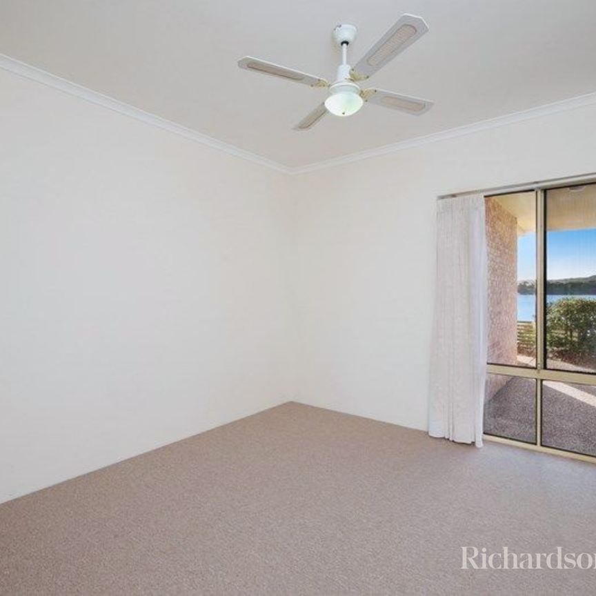 2/9-13 Kurrawa Avenue Point Clare - Photo 1