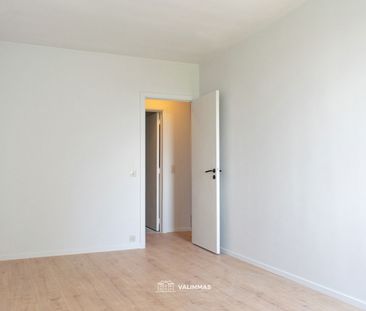 Verzorgd en instapklaar appartement met terras en garagebox - Photo 1