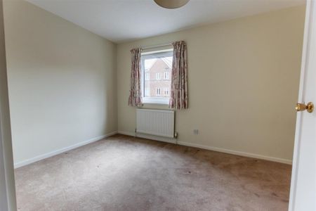 2 bedroom semi-detached house to rent - Photo 3
