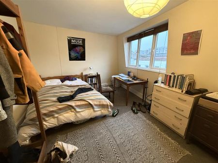 5 bedroom maisonette to rent - Photo 4