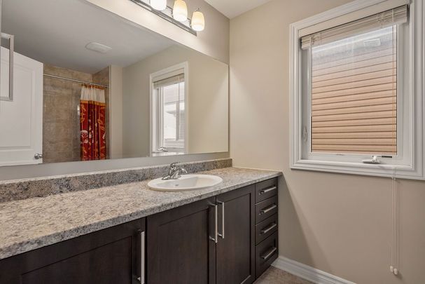 For Lease - 3513 Woodroffe Avenue, Barrhaven, Ontario - Photo 1