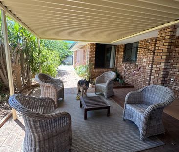 Cannington - Photo 1