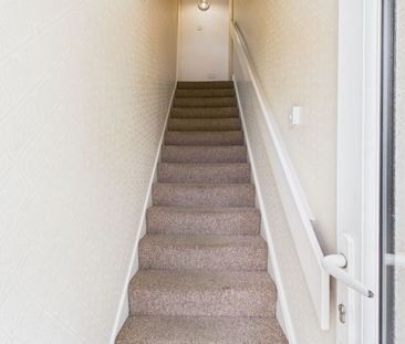 3 Bedroom - Photo 2