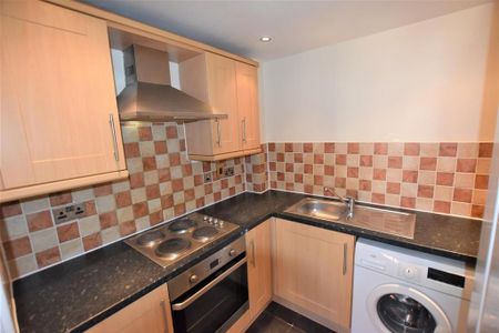 2 bedroom apartment to rent - Photo 5