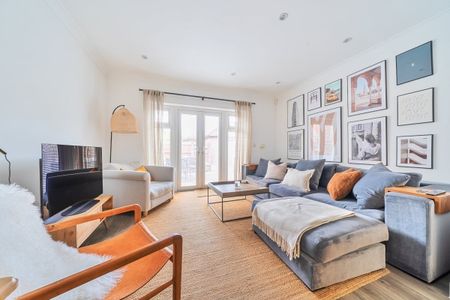 2 bedroom terraced house to rent - Photo 2