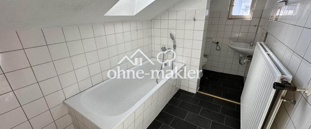 WG geeingnet! 3-Zimmer-Wohnung in historischem Fachwerkhaus – Steinstraße 11, Recklinghausen - Photo 1