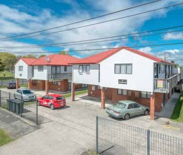 Prime Location in Hillcrest – Cozy Unit for Professionals & Students - Photo 1