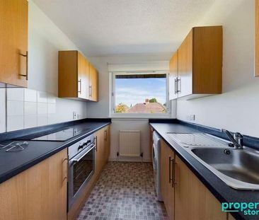 Park Terrace, East Kilbride, South Lanarkshire, G74 - Photo 2