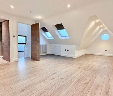 3 bedroom apartment to rent - Photo 3