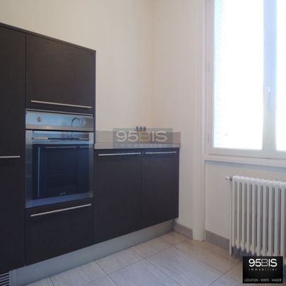 T4 à louer, étage élevé avec ascenseur et balcon terrasse (sud) - Photo 1