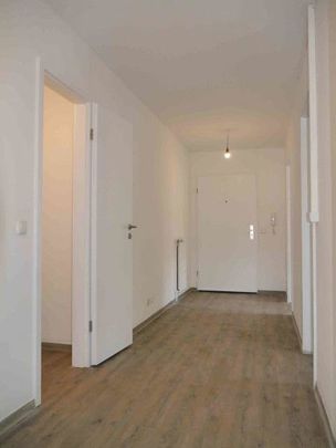 Schöne Wohnung: geräumige 3-Zimmer-Wohnung - Photo 1