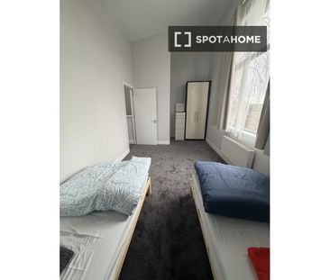 Shared room for rent in Northside, Dublin - Photo 5