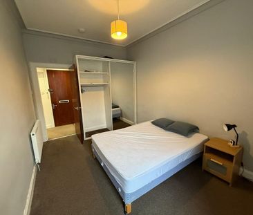 2 bedroom flat to rent - Photo 6