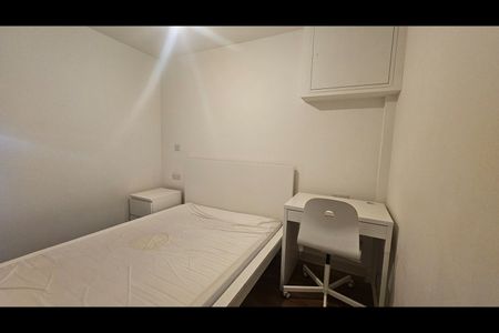 Studio Flat, Nation Way, L1 - Photo 3