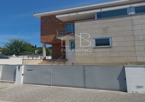 Moradia Geminada T3