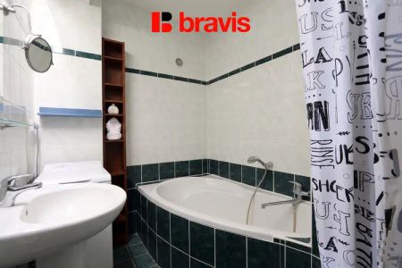Pronájem slunného podkrovního bytu 3+kk, ul. Renneská třída, Brno - Štýřice, zařízený, sklep - Фото 5