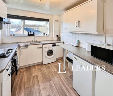 2 bedroom apartment to rent Rothesay Avenue, Newcastle, ST5 - Photo 1