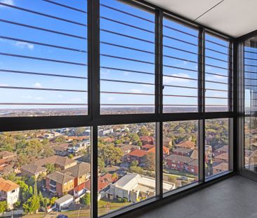 LUXURIOUS APARTMENT WITH STUNNING WATER VIEWS - Photo 6